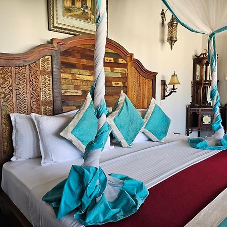 โรงแรมดฮาวพาเลส Zanzibar ภายนอก รูปภาพ