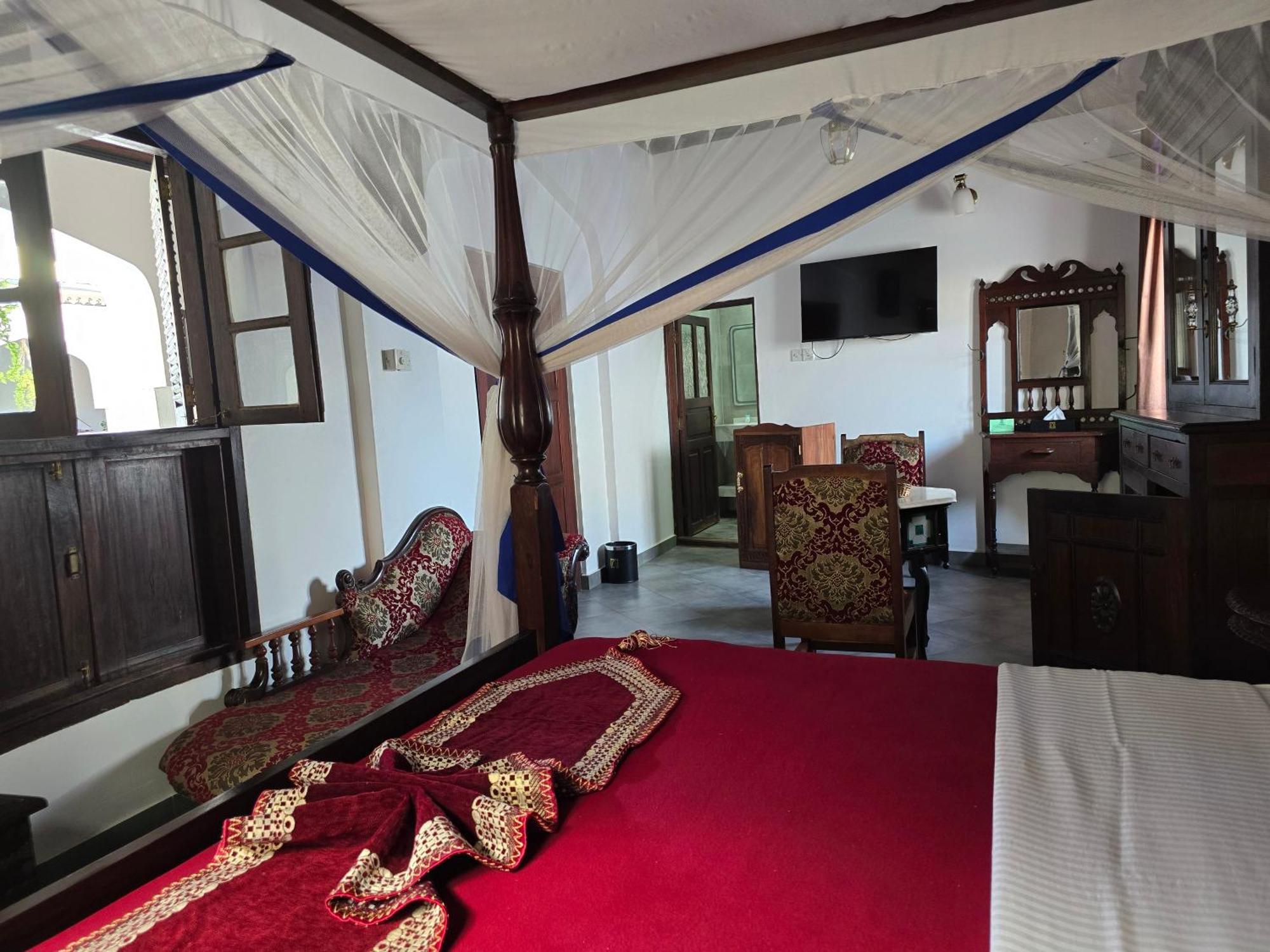 โรงแรมดฮาวพาเลส Zanzibar ภายนอก รูปภาพ