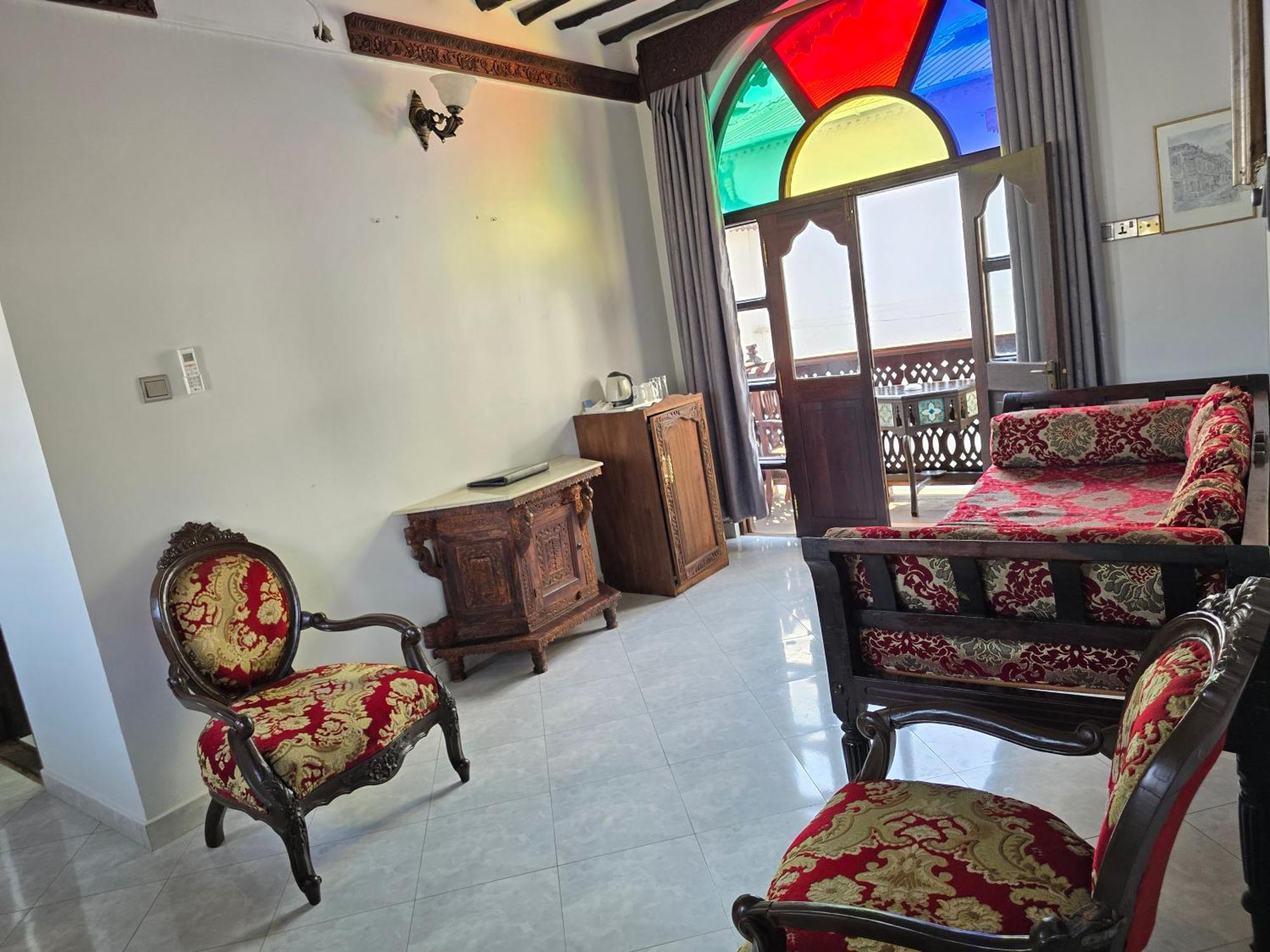 โรงแรมดฮาวพาเลส Zanzibar ภายนอก รูปภาพ