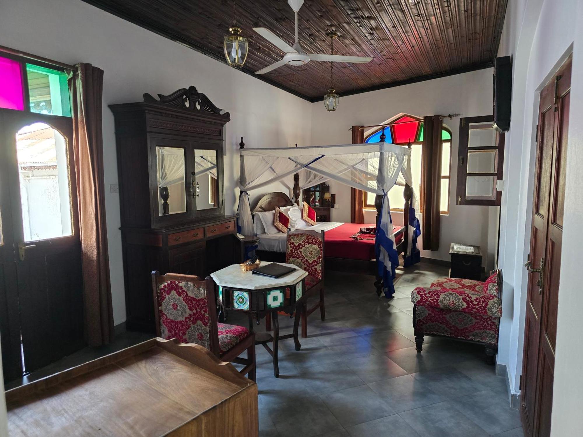 โรงแรมดฮาวพาเลส Zanzibar ภายนอก รูปภาพ