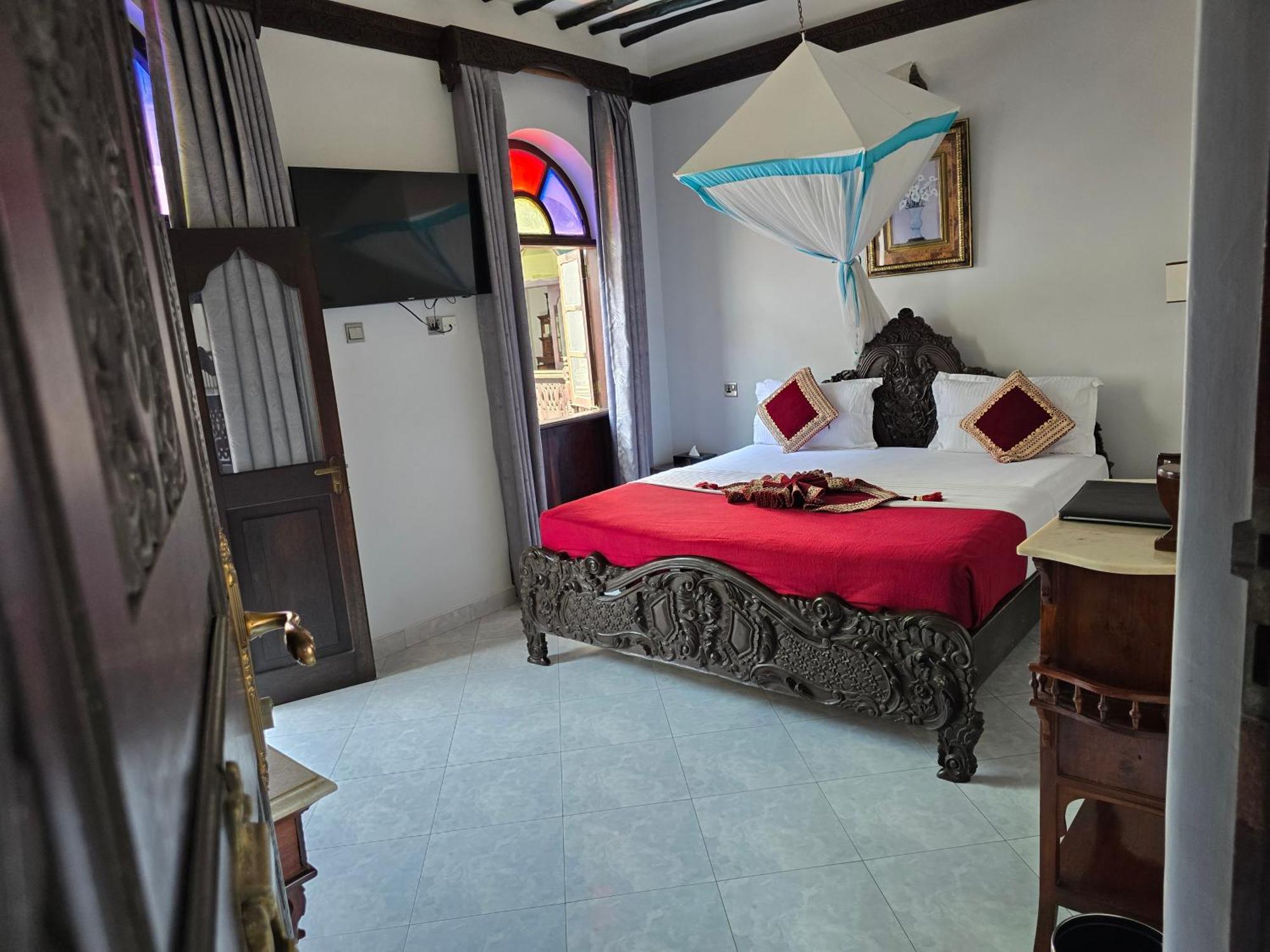 โรงแรมดฮาวพาเลส Zanzibar ภายนอก รูปภาพ