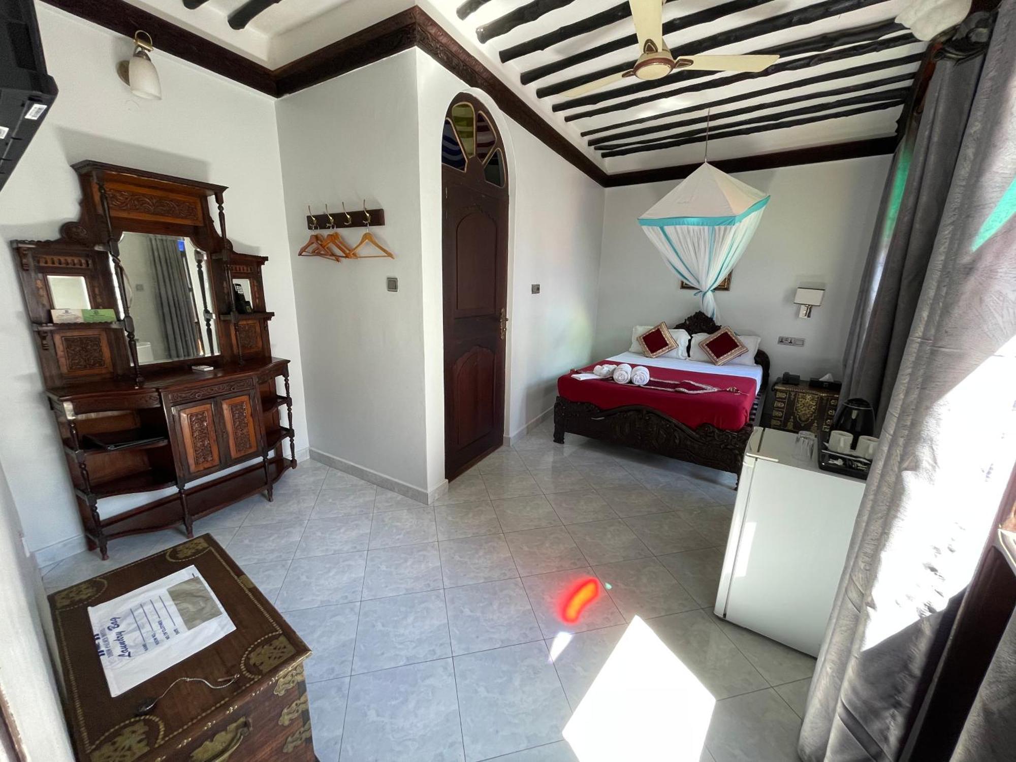 โรงแรมดฮาวพาเลส Zanzibar ภายนอก รูปภาพ