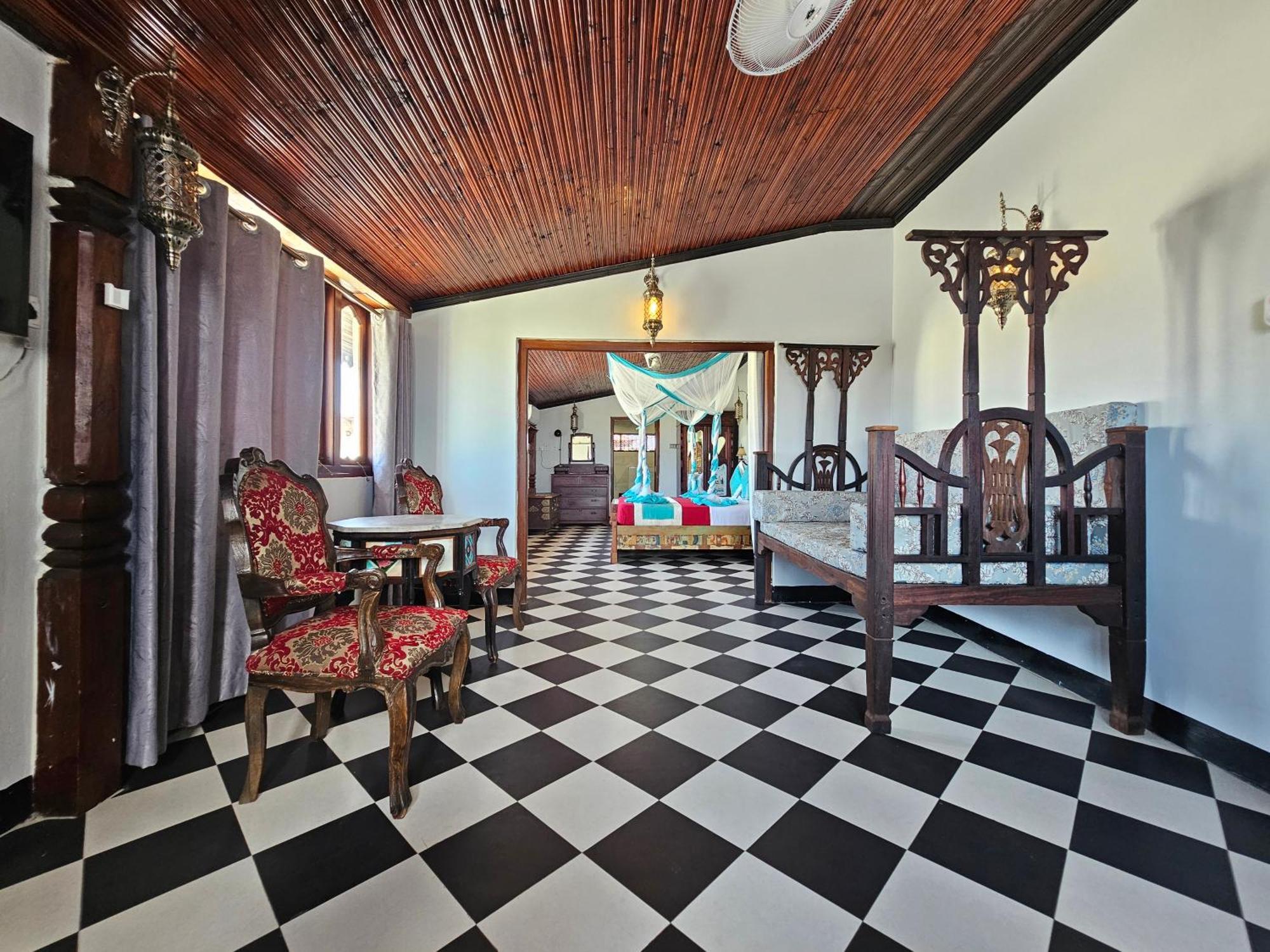 โรงแรมดฮาวพาเลส Zanzibar ภายนอก รูปภาพ