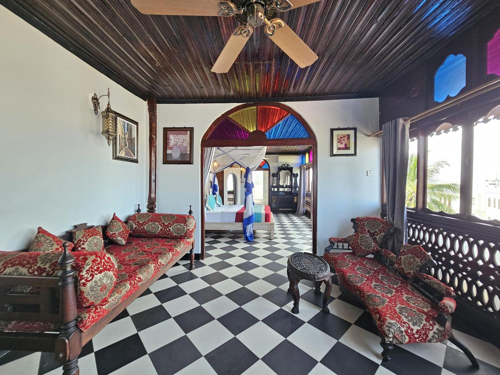 โรงแรมดฮาวพาเลส Zanzibar ภายนอก รูปภาพ